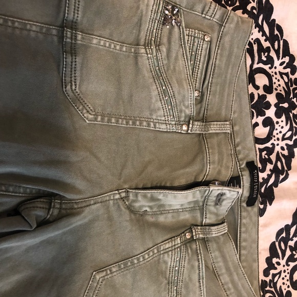 Capri pants - Picture 3 of 5